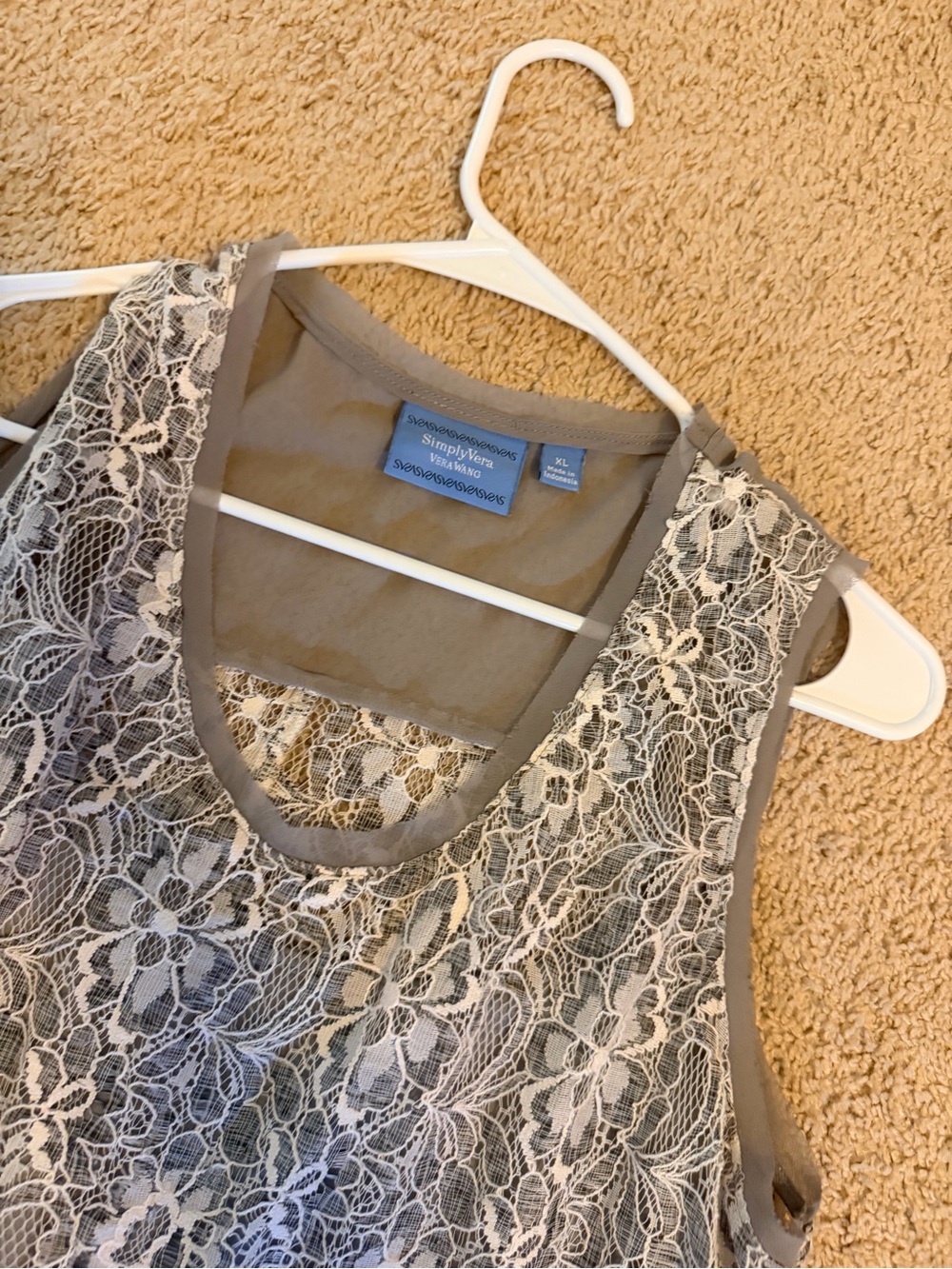 Simply Vera Vera Wang Gray Lace Dress